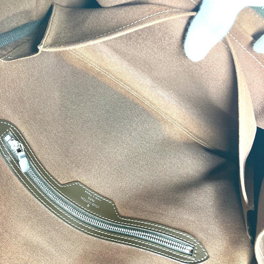 Louis Vuitton M30868 Taiga  Crossbody Bag Messenger Bag Shoulder Bag