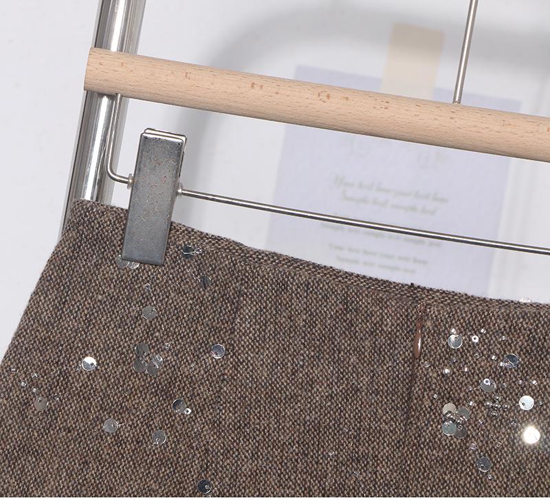 2025 Winter Beaded Sequin High-Waist A-line Skirt - Slim Fit, Anti-Exposure, Hip-Hugging Design