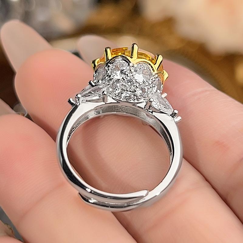 Ring Jewelry Colored Treasure Round Heavy Industry Luxury Inlaid Ring Women'S Two-Color Gold-Plated Ring
