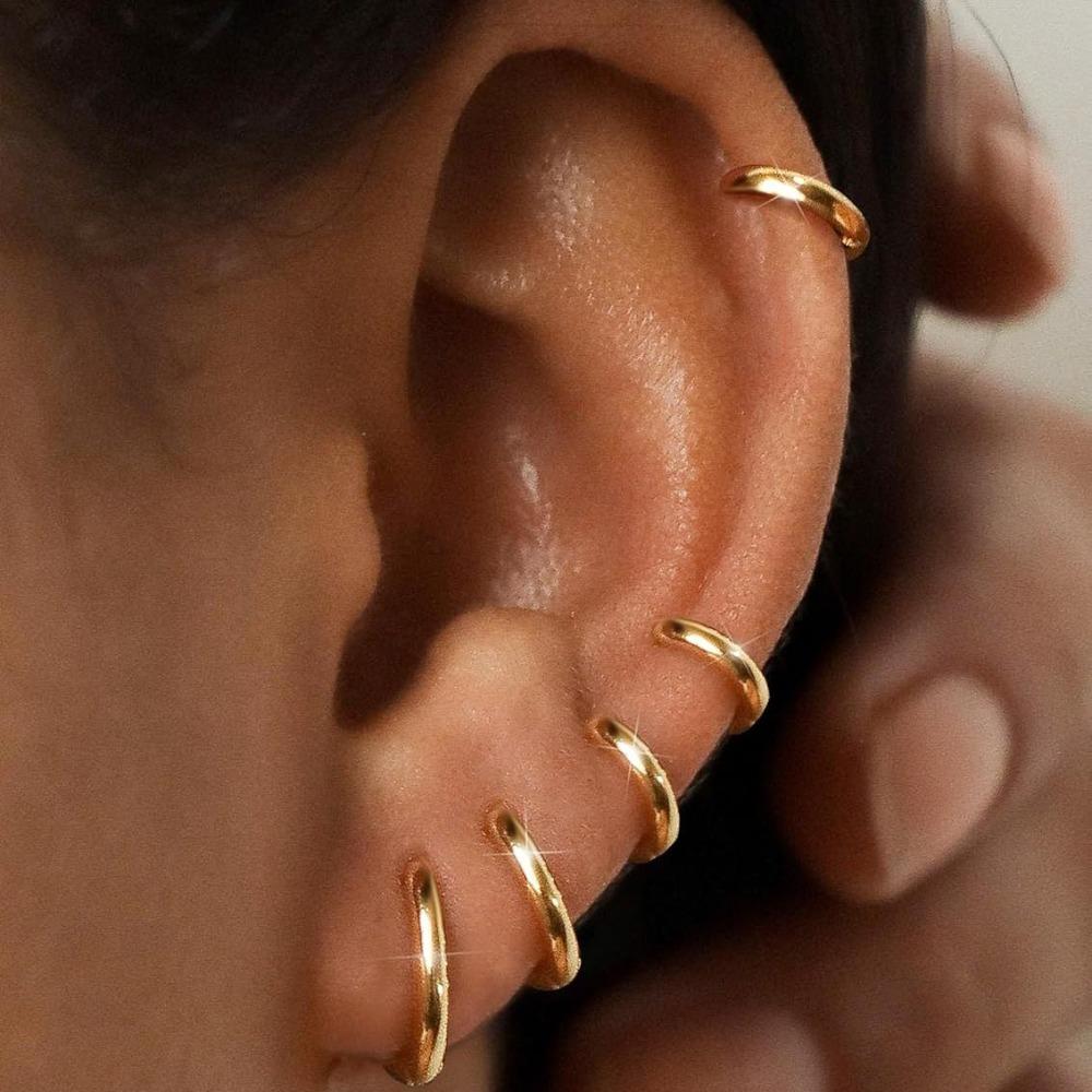 4 pairs Light Luxury Stainless Steel Earrings Simple Earrings Set Small Hoop Earrings Girls