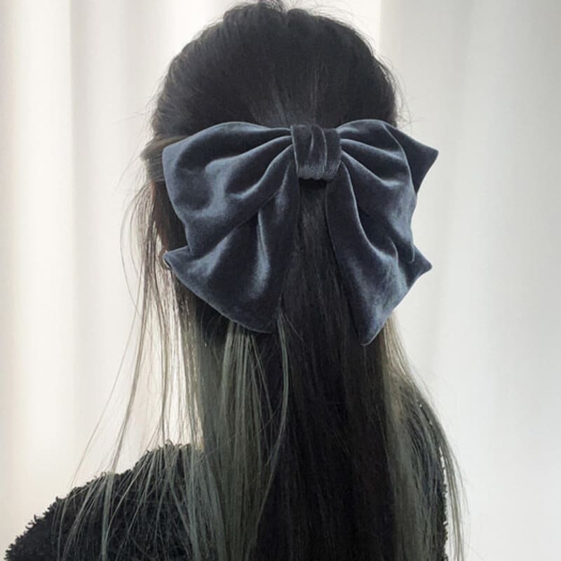 mosxe Big velvet ribbon pin (3color)