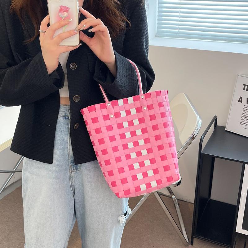 Fashion Beach Woven Colored Stripes Contrast Colors Women's Shopping Bag Spring New Underarm Tote
