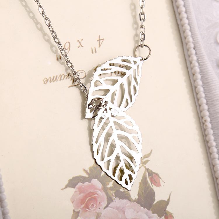 Direct Sales, Simple, Small and Fresh, Personalized, Double Leaves, Fringed Necklace.