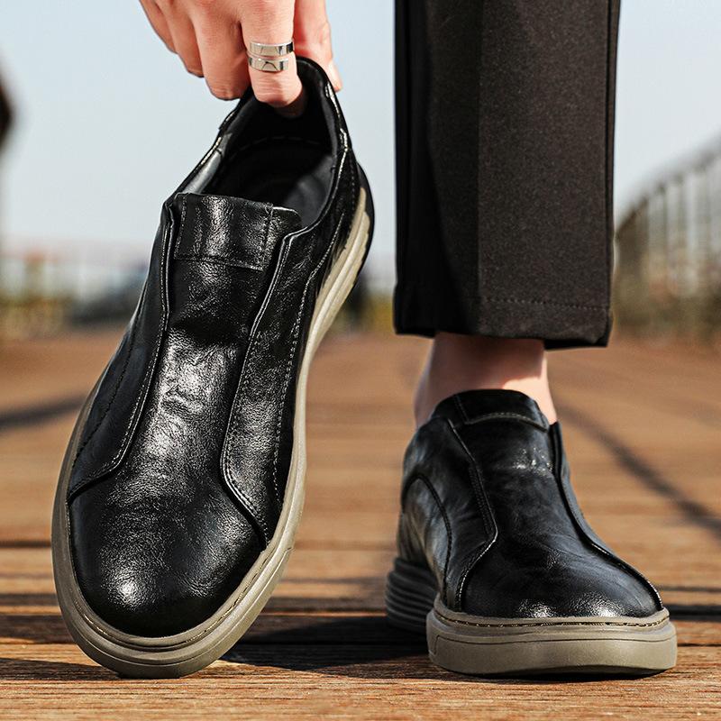 Foreign trade men's casual outdoor leather shoes one pedal lazy shoes elastic band British fashion youth versatile white shoes