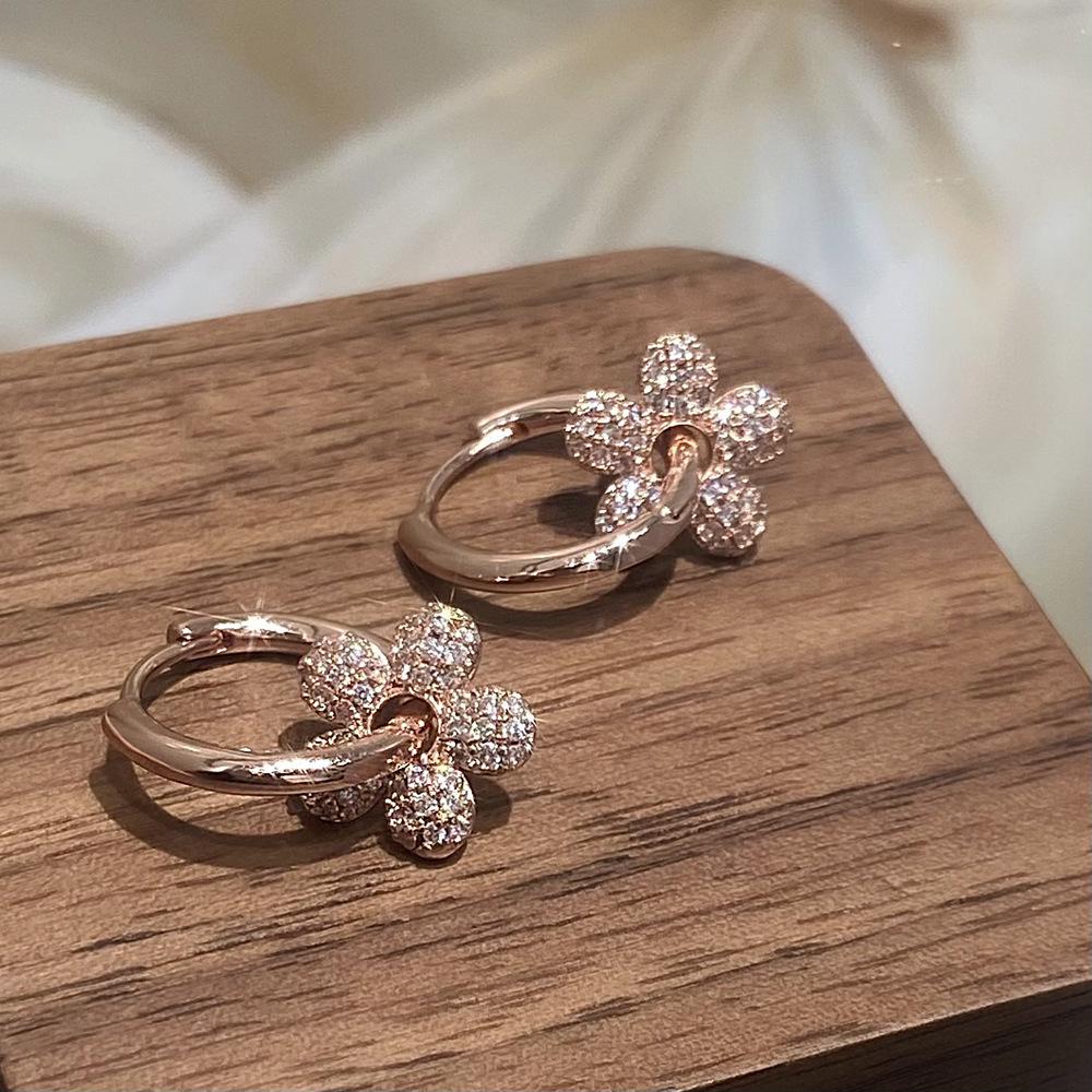 INS Micro-Paved Diamond Flower Earrings - Women's Luxury, Simple, Lightweight Fashion