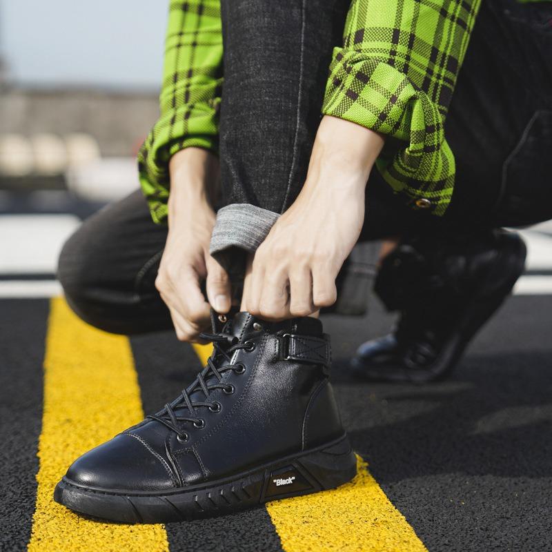 Fashion High Top Men's Leather Boots British Style Platform Boots for Men Fleece and Warm Soft Soled Men's Boots Resistant Shoes