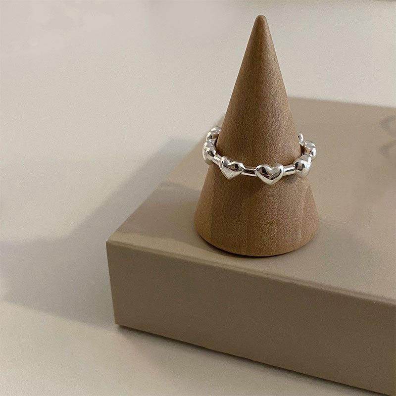 Trendy Geometric Heart Ring: Women s Fashionable Korean-Style Stacking Ring