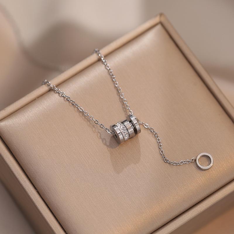 

Японско-корейский стиль микро-бриллиантовое титановое колье на ключицу – Модное, шикарное женское украшение.