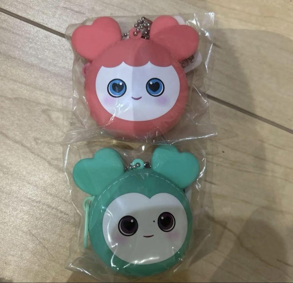 [USED] TWICE GIGO Silicone Mini Wallet Momo Mina