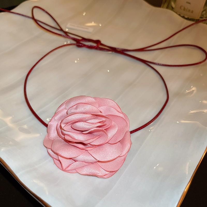 French retro artificial pearl camellia love leather winding necklace personalized collarbone chain necklace women
