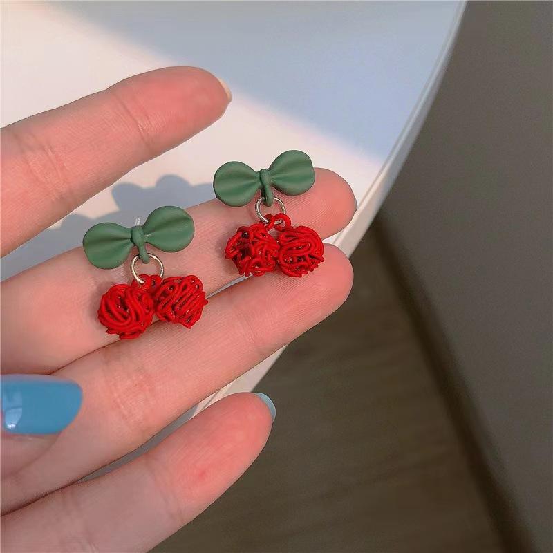 

Summer cherry stud earrings female design sense high Korean temperament Internet celebrity earrings year
