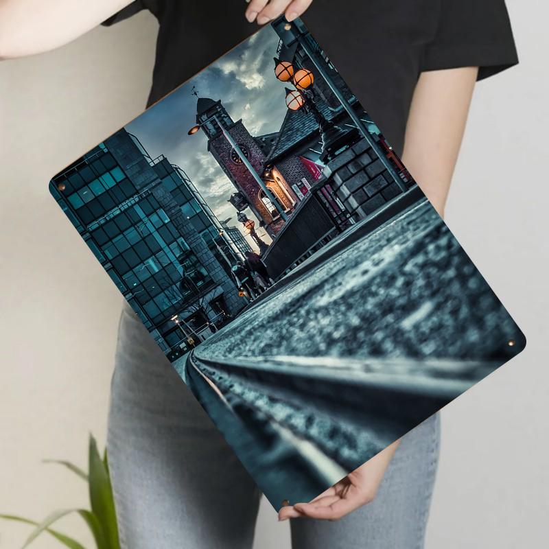 

Vintage City Street Metal Wall Art Modern Minimalist Home Decor Living RoomArt Painting 20x30cm（7.8x11.8inch）