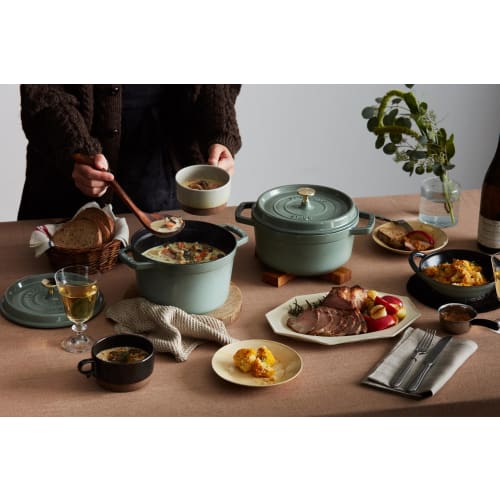 Staub Skillet Eucalyptus 16cm, Enamel, Cast Iron, Induction Compatible, Serial Number Included, Official Japanese Product, Z1027-844