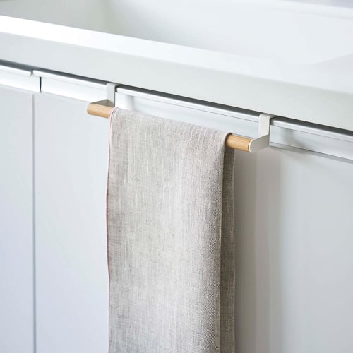 Yamazaki Tosca Sink Door Garbage Bag Holder with Towel Hanger, White, Approx. W26 x D13.5 x H23cm, Adjustable Height, Door Storage, 5030