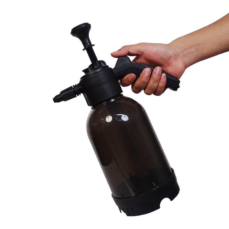 2L Hand Pump Foam Sprayer with 3 Types of Nozzle Hand Pneumatic Foam Cannon Snow Foam Car Wash Spray Bottle Car Window Cleaning