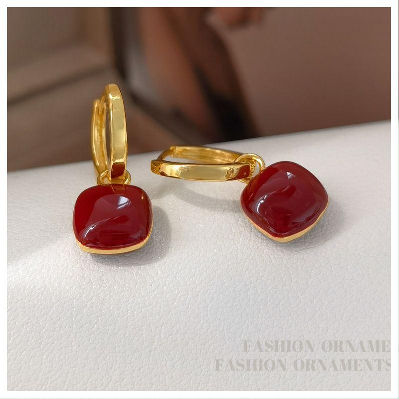 Welfare Fancy Accessible Luxury Spring/Summer New Arrival Earrings Necklace Fashion Elegant Vintage Earrings Trendy Niche Accessories