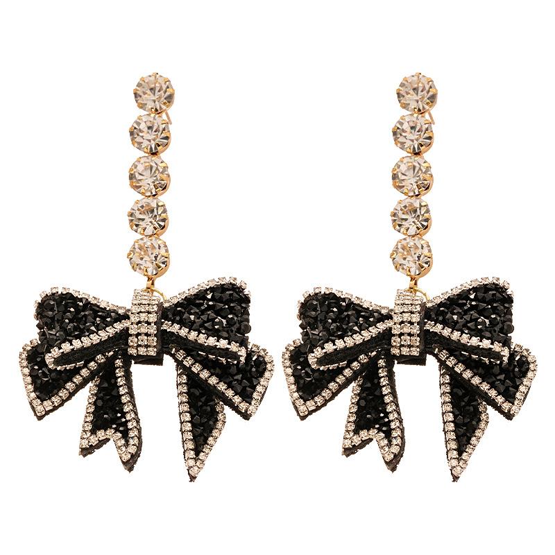 Boucles d'oreilles nœud style sombre Tempérament de luxe léger Boucles d'oreilles haut de gamme pour femmes
