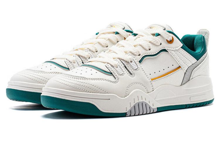 Li Ning Jiangyue Slip Resistant, Abrasion Resistant, Lightweight Low Top Skateboard Shoes Women's White Green AGCT294-2
