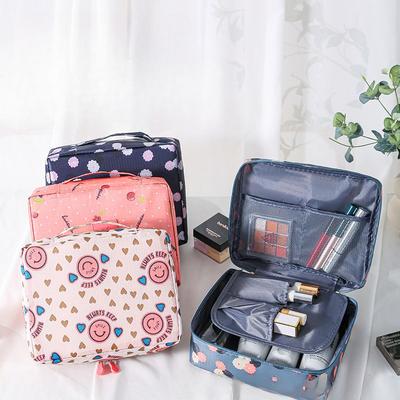 Large Capacity Portable Makeup Bag, Storing A Full Range of Toiletries, Essential for Daily Commuting, Business Trips and Travel