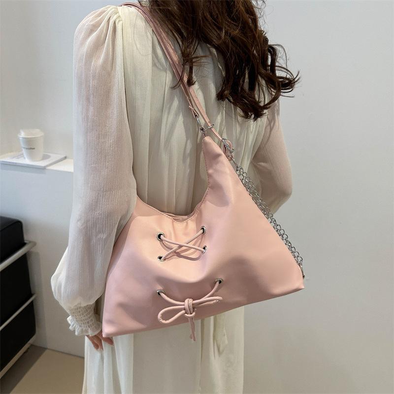 Tote Bag Women's New Large Capacity Commuting Backpack Spring and Summer Beautiful Shoulder Bag Personalized Outing Backpack