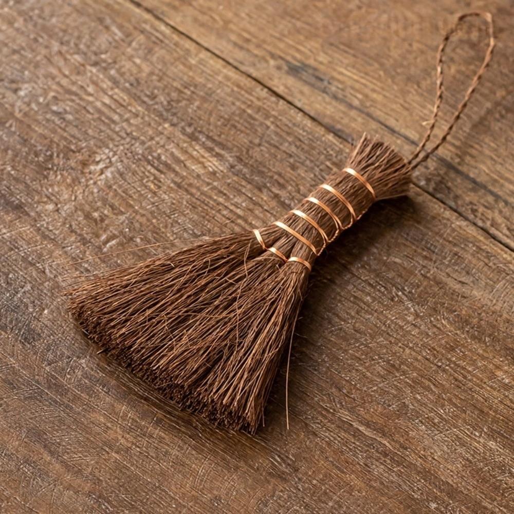 Natural Tea Cleaning Brush Traditional Mini Whisk Broom Tea Ware Scrubber Dust Removal
