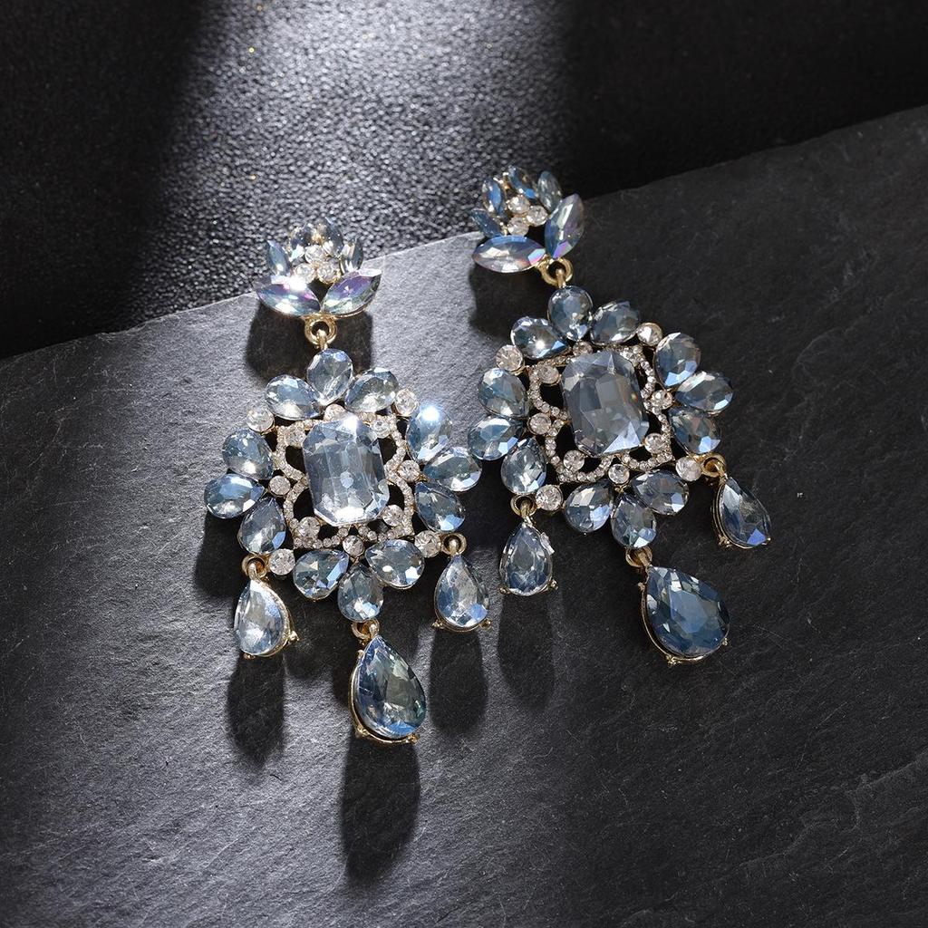 Luxurious Rhinestone Tassel Earrings: Elegant Crystal Studs with a European & American Flair