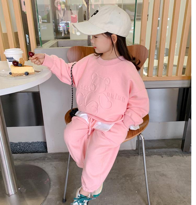 Girls' 2025 Trendy Autumn Sportswear: Three-Piece Hooded Sweatshirt Set