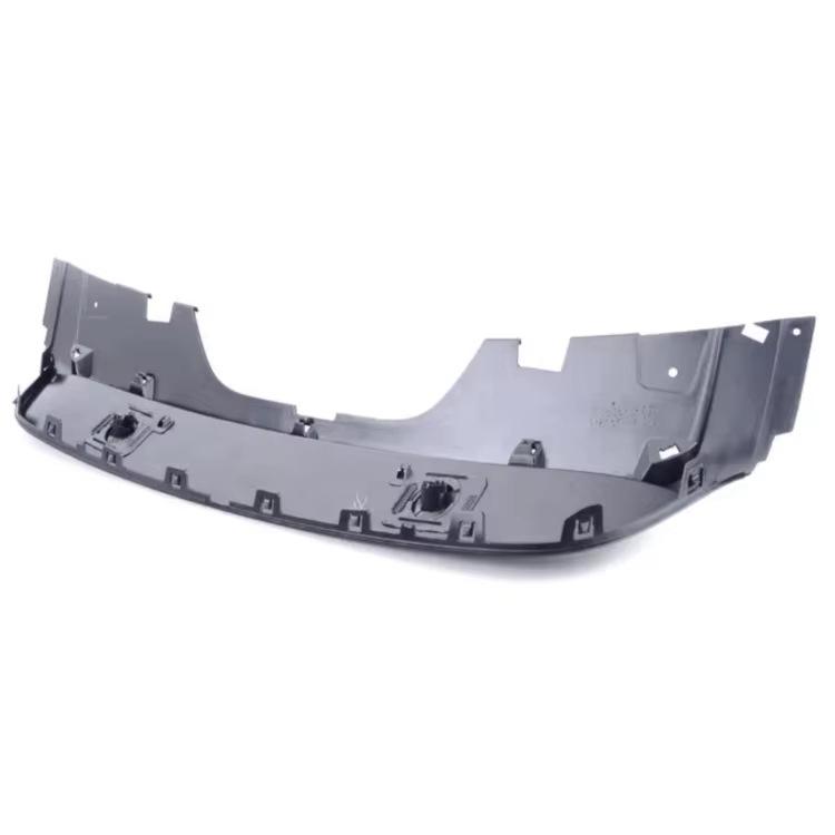 BMW X5 E70 LCI Bumper Trim Panel (51127242527/51127242528)