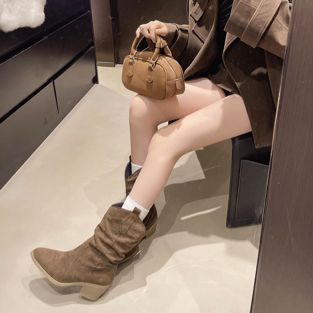 Vintage pointed suede pleated piled boots women's 2025 new thick heel thin medium tube boots Merard knight boots autumn