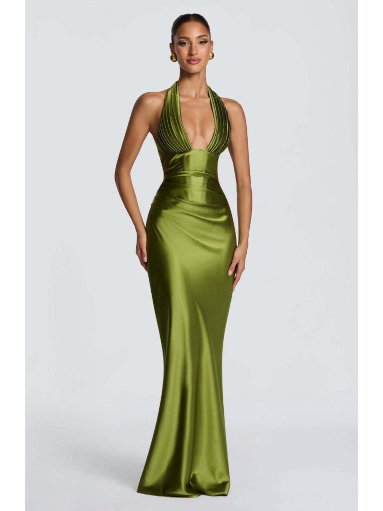 2026 Spring Festival: New Halter Deep V-Neck Pleated Off-the-Shoulder Long Dress in European and American Styles