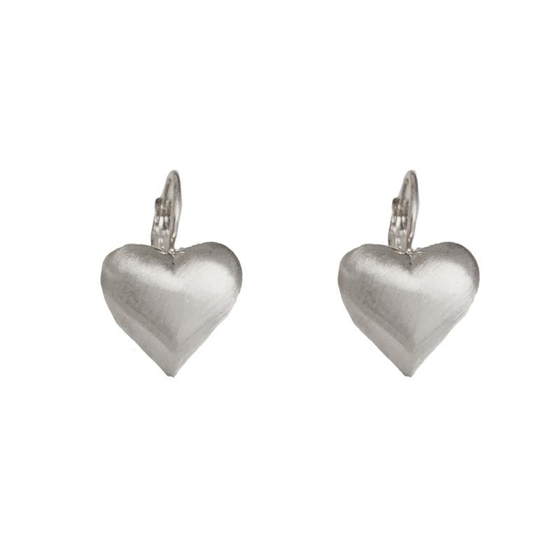 Niche Fashion Minimalist Design Metal Brushed Heart-shaped Temperament Cold Wind Earrings for Women.