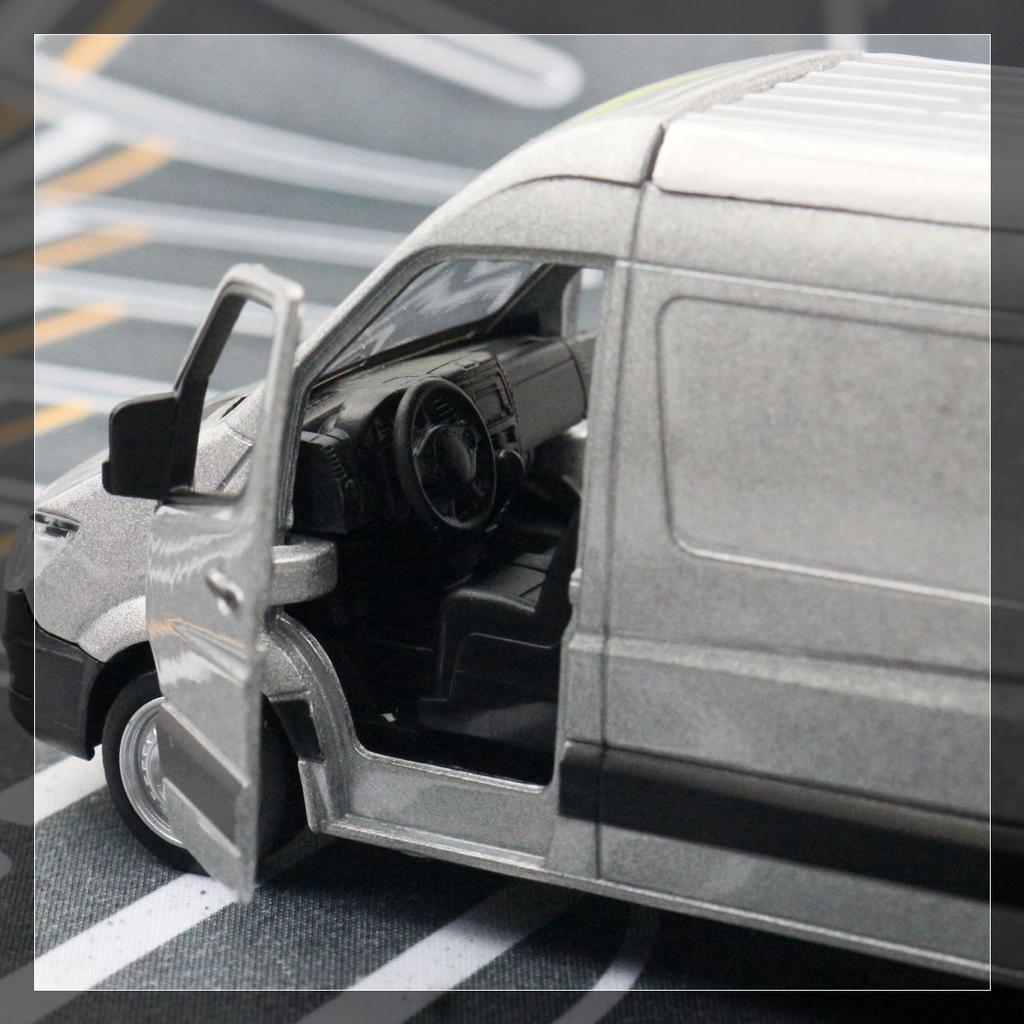 Mașină de jucărie Sprinter, model 1/36 RMZ City, din aliaj turnat sub presiune, ușile cu tragere în spate, care se pot deschide, cadou de colecție pentru copii