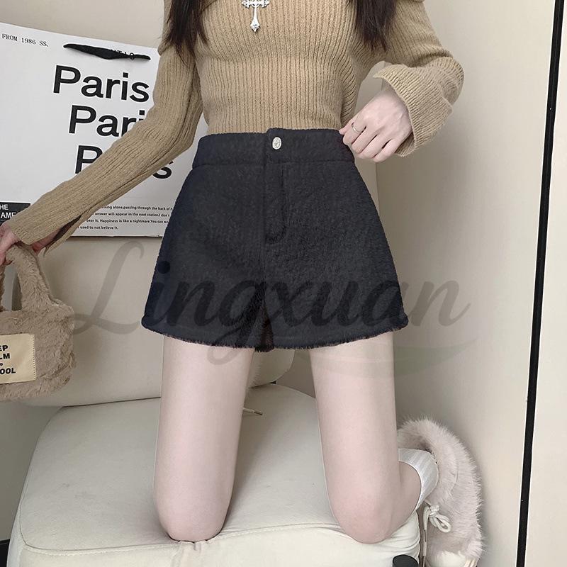 

2026 High Quality Mink Velvet Korean Style White Shorts - Versatile Autumn/Winter Wear for Women L чёрный