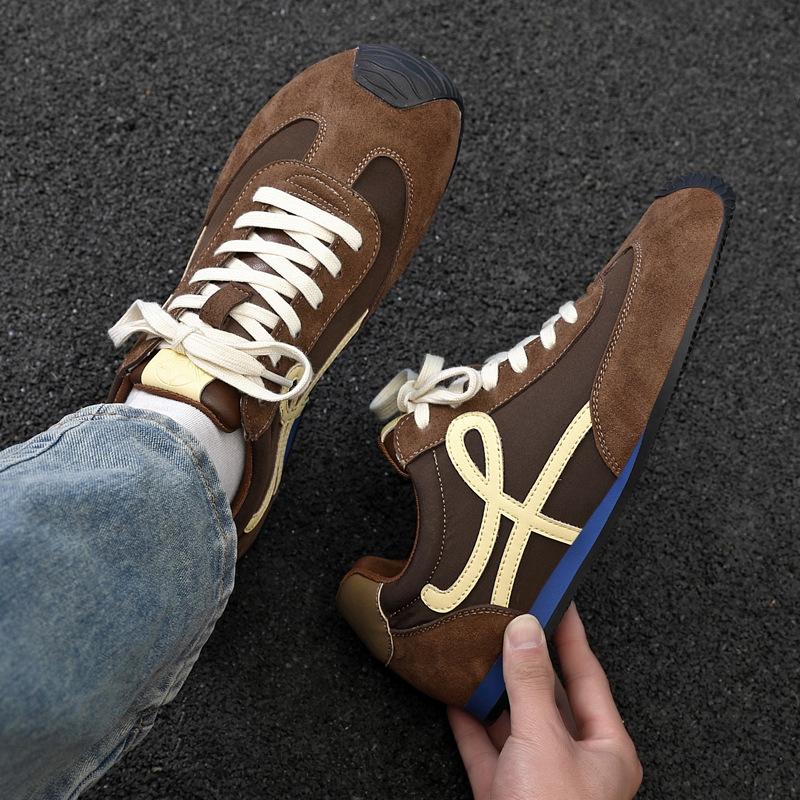 

Classic retro leather men s light casual sports fashion versatile waffle shoes jogging shoes 44