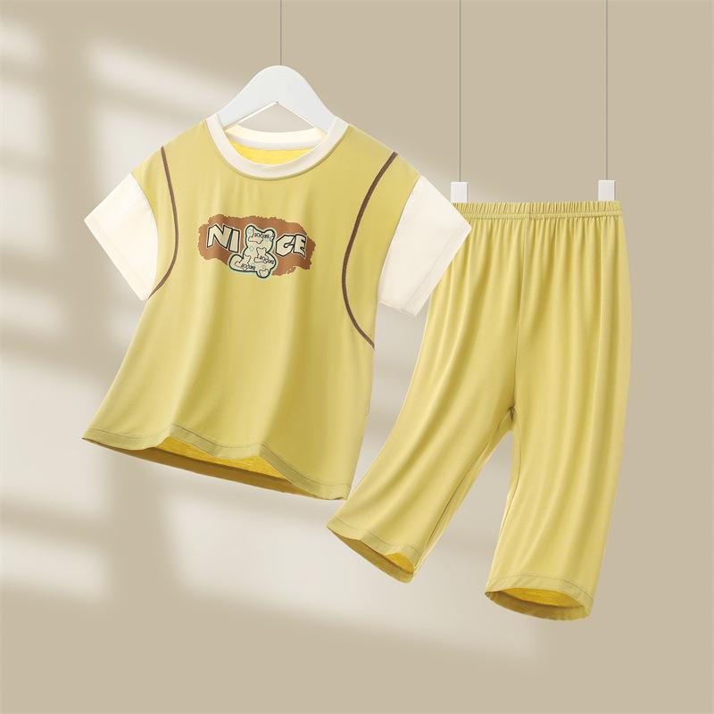 

Летний пижамный комплект из ледяного шелка для мальчиков – Легкая модальная одежда для дома для детей 120cm