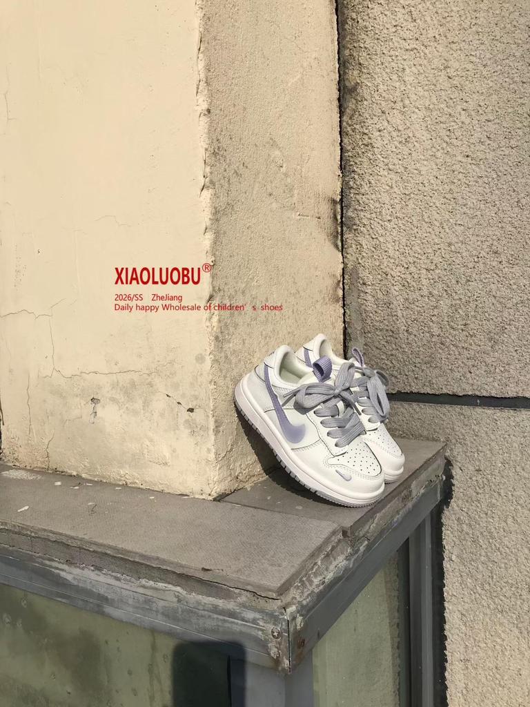 Zapatillas Deportivas Blancas para Niños Primavera 2026: Zapatillas Modernas, Casuales y Versátiles para Niños, Niñas y a Juego Padre-Hijo.