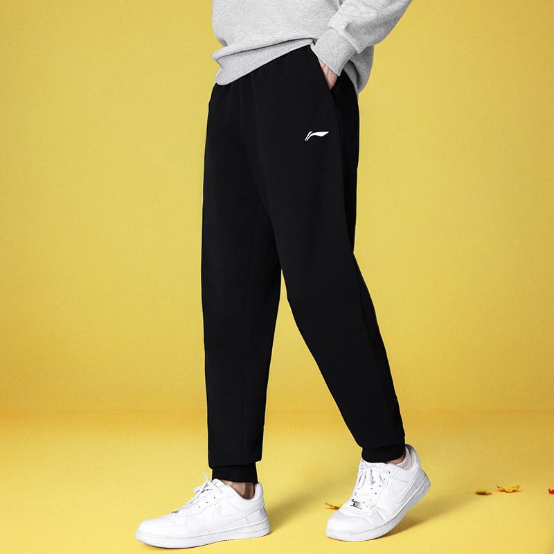Li Ning Badminton Series Fleece Lined Thick Mid Waist Drawstring Loose Solid Color Cuffed Knitted Sports Pants Unisex Bottoms Black AKLUE45-1