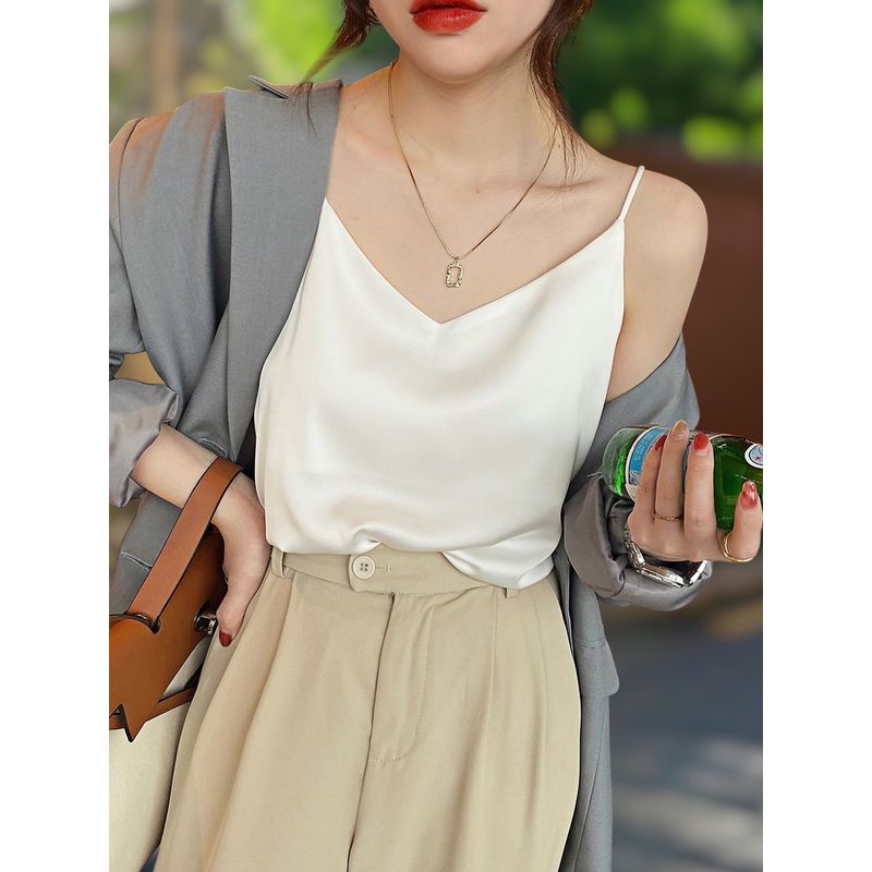 

Basic House/Baijiahao Satin V-neck Sling Vest Female 2025 Summer New Suit Inner Wear Blouse White XL(57.50 kg-65.00 kg)