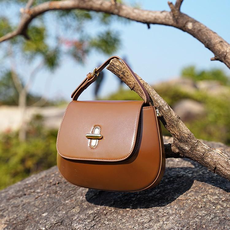 Korean-style Women's Genuine Leather 2025 New Crossbody Bag, Light Luxury Niche High-end Capsule Chestnut Cowhide Women's Bag