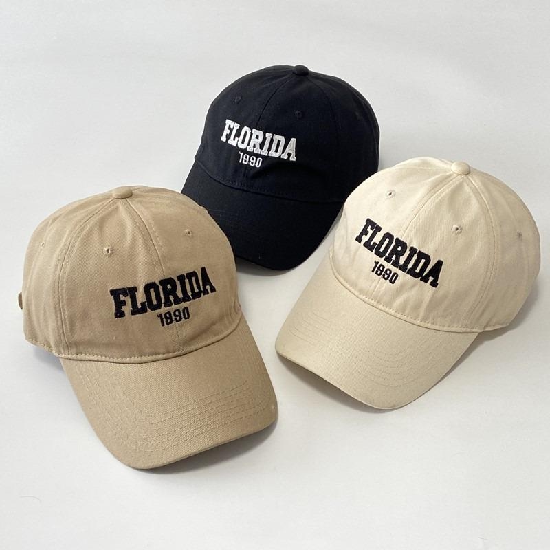 Frühlings- und Sommer-Baseballkappe Herren Buchsticken Sonnenhut Kinder Outdoor Freizeit Vielseitige Partnerkappe