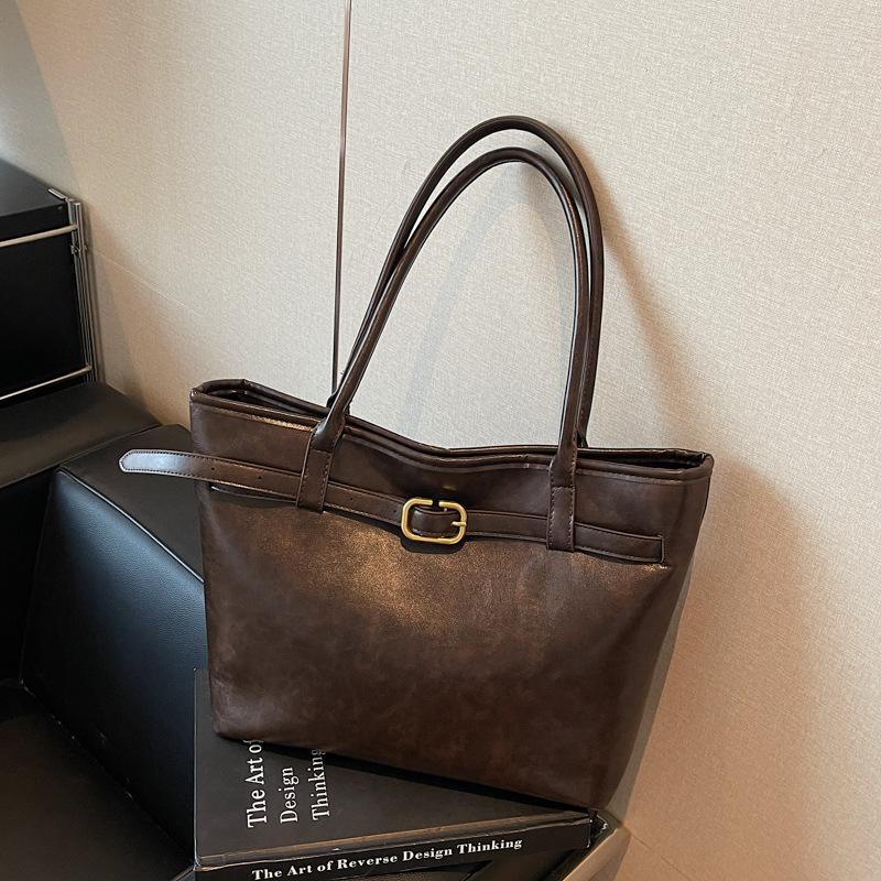 Large capacity bag women's autumn and winter retro versatile casual shoulder underarm bag commuter tote bag