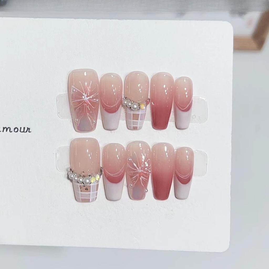 Bingxin Butterfly Wearing Armor Sweet and Cool Hot Girl Fake Nail Gradient French Nail Plate Removable Advanced Nail Art