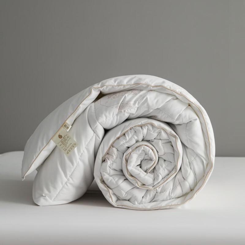 Hodo Royal Seven-Hole Fiber Comforter