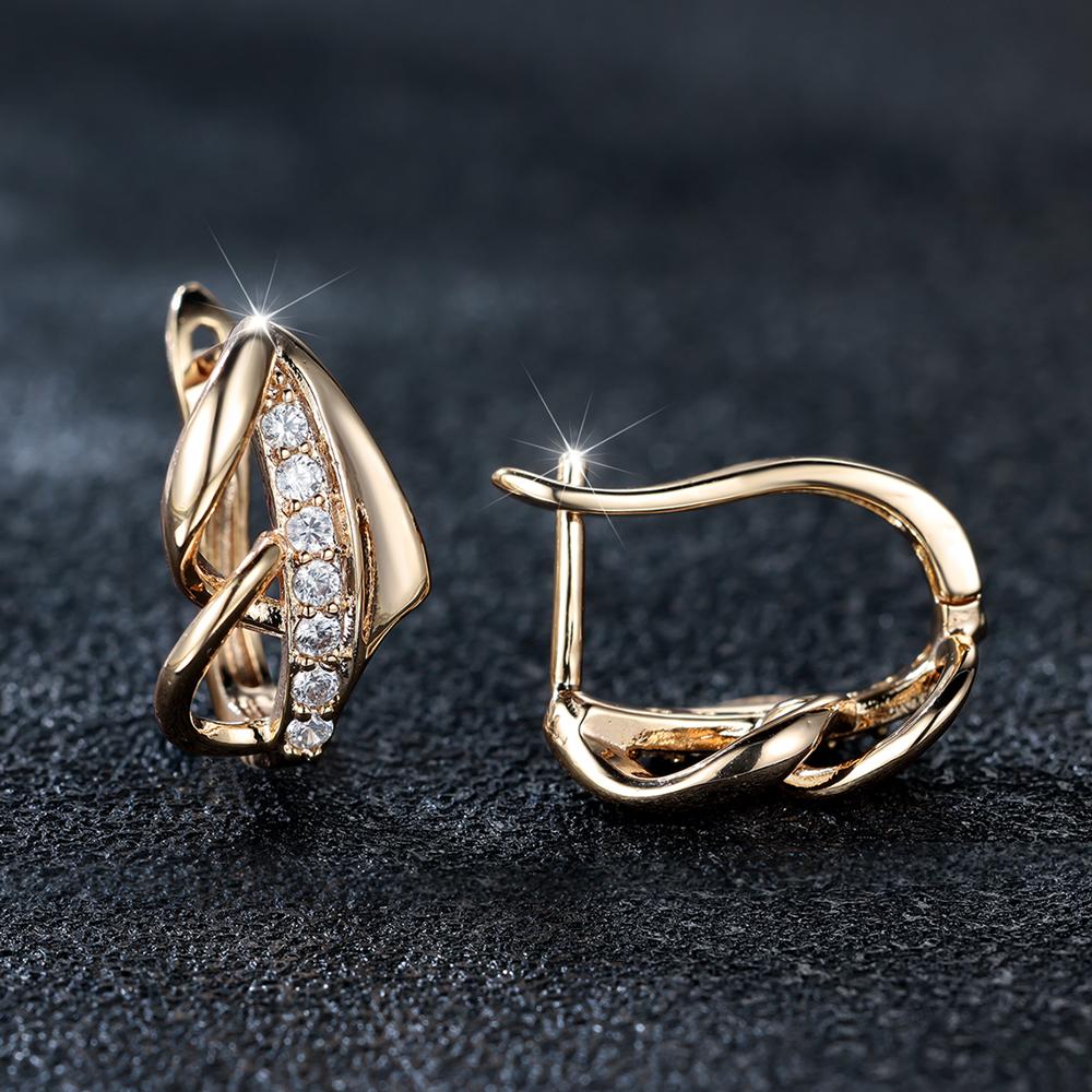 Pendientes pequeños con Clip de piedra de circón blanco para mujer, joyería de boda de lujo de Color dorado