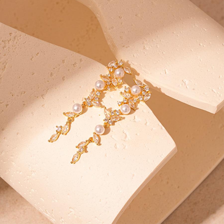 Zircon wheat ear rice grain imitation pearl silver needle earrings elegant Internet celebrity earrings