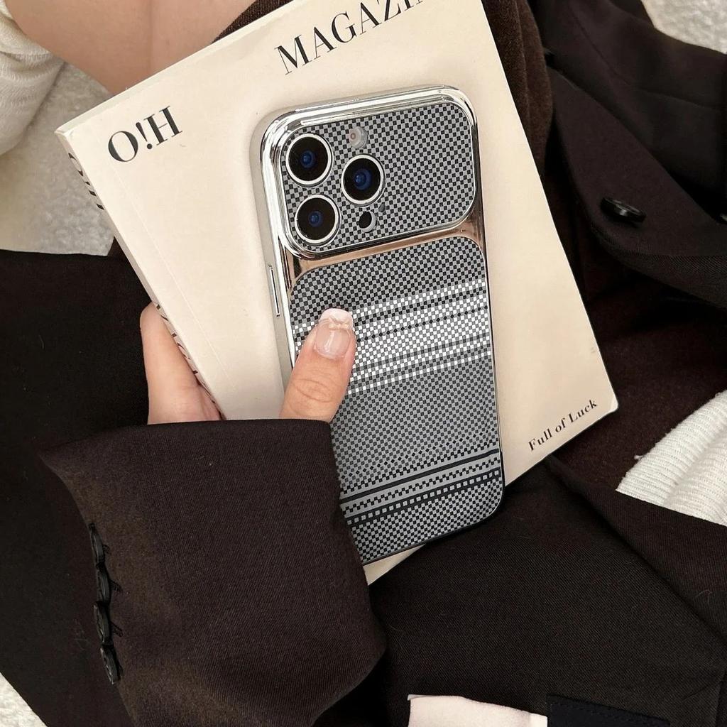 Carbon Fibre Kevlar Texture PC Phone Case For iPhone 17 16 15 14 13 Pro Max Plating Large Window Shockproof Bumper Cover