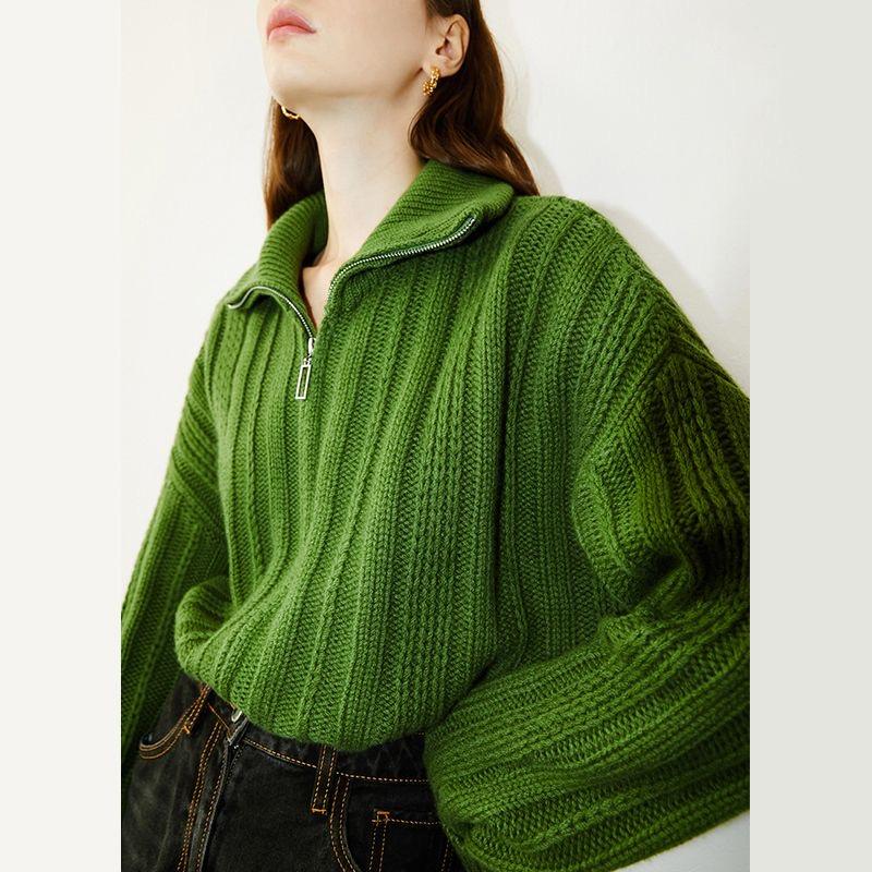 

Французский вязаный свитер с высоким воротником и молнией