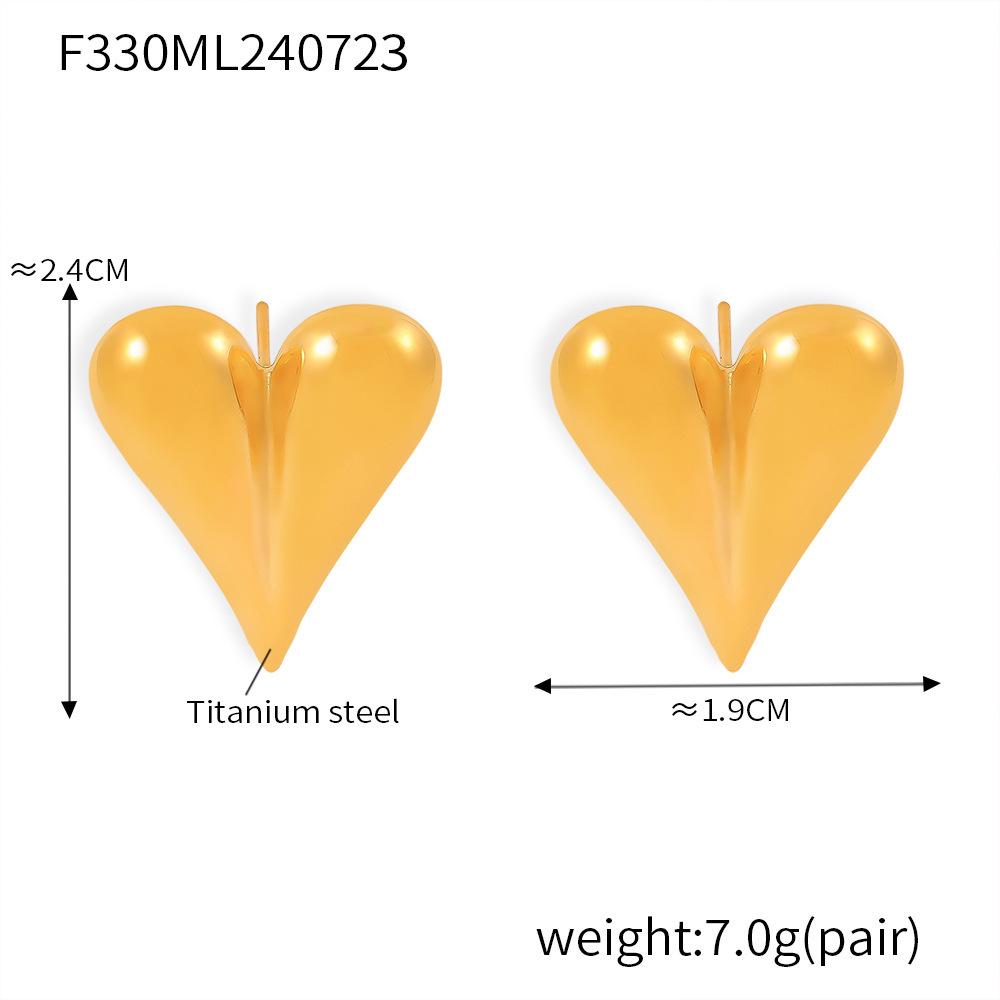 18k Gold Plated Geometric Heart Stud Earrings, Titanium Steel, Versatile Fashion Jewelry