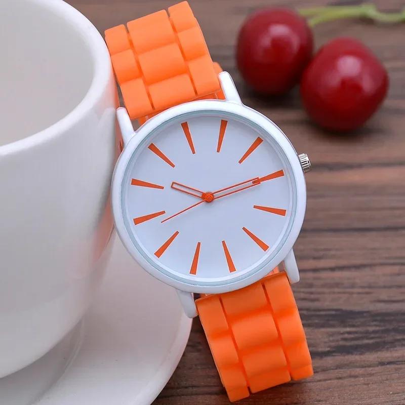 Orologio da Donna Moda Semplice Design Matita Orologi Digitali al Quarzo Casual Gelatina Multicolore Silicone Orologio da Donna Orologio da Polso da Vestito