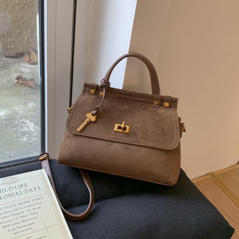

Retro Top-handle Bags For Women Winter Designer Handbags Luxury Flap Shape PU Suede Shoulder Crossbody Bag 26x9x15cm